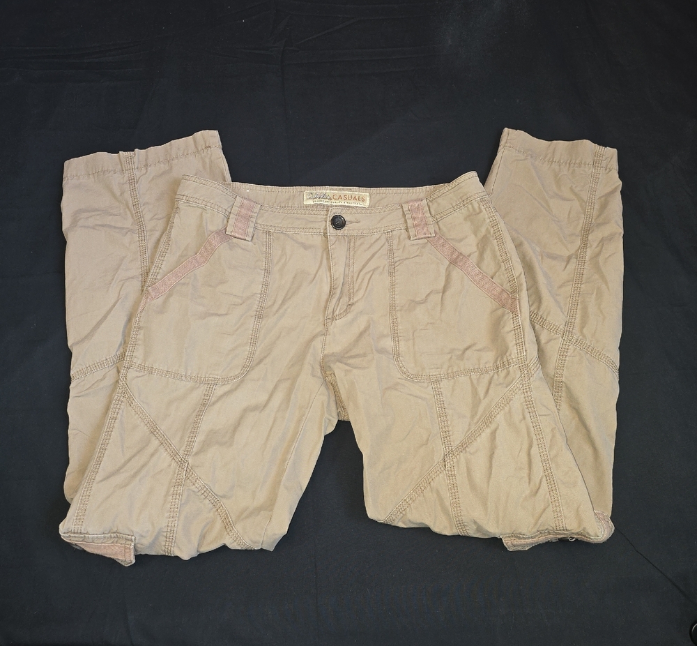 CABELA'S 6-Pocket Hiker Women's Size 8 Cotton Pants Tan Khaki Cargo